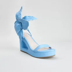 Lilly